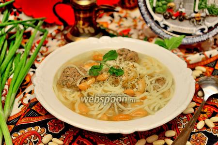 Фото рецепта «Хамраши» (суп с фасолью и лапшой)